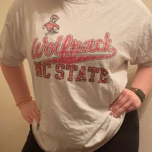 Vintage NC State shirt!🐺